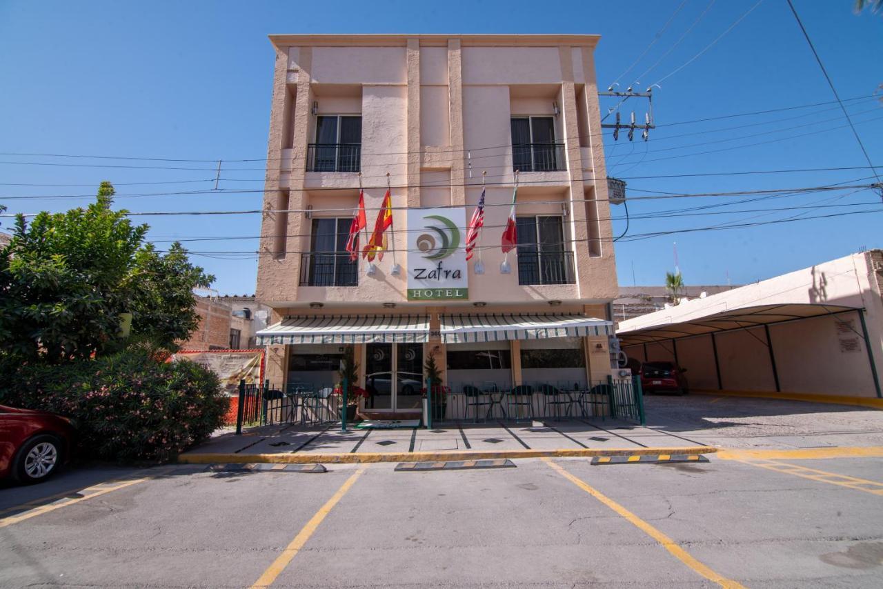 Hotel Zafra Torreón Extérieur photo