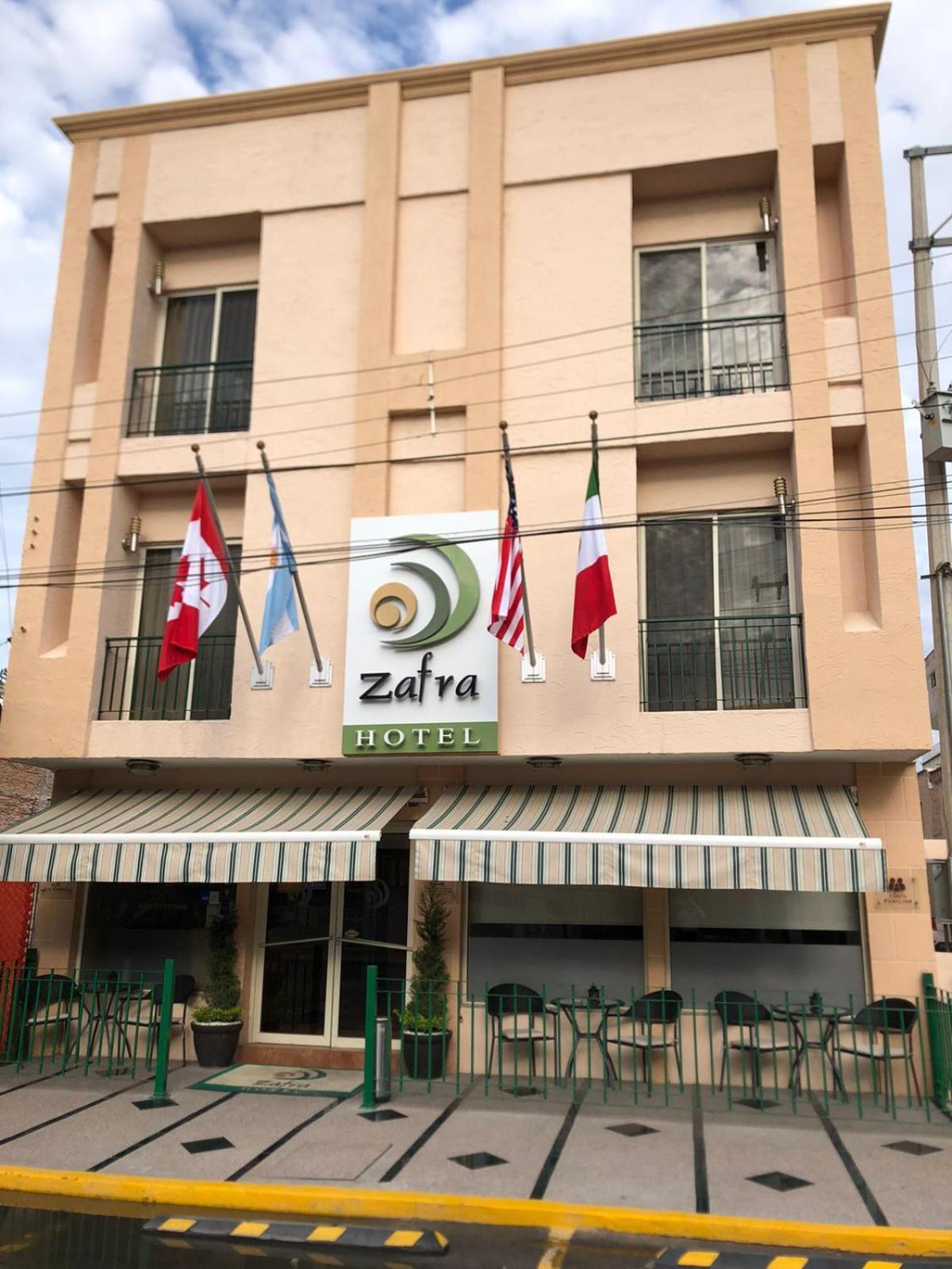 Hotel Zafra Torreón Extérieur photo
